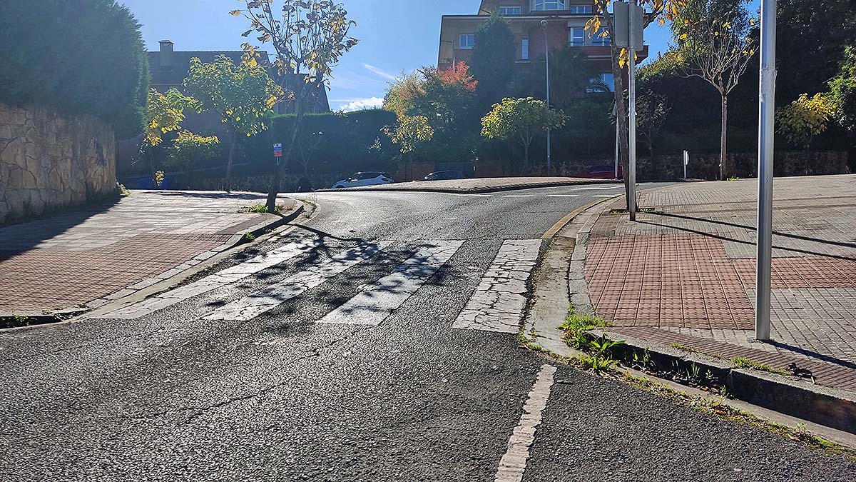 El paso de peatones en el cruce de San Roke y Herriko Gudarien