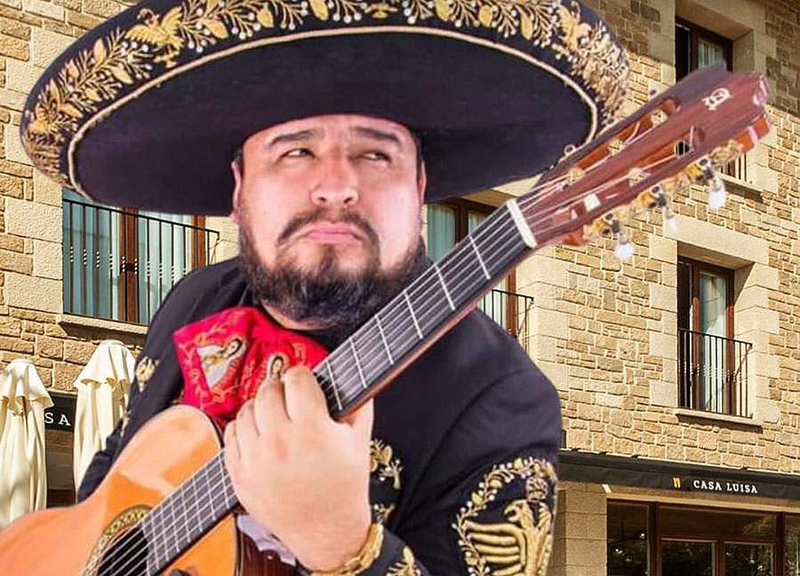 San Miguel de Dudea celebra sus fiestas con mariachis, disfraces y concursos de tortilla y paella