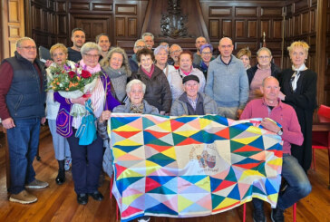 Hilario Alcorta Guenechea recibe un homenaje del Ayuntamiento de Berriz con motivo de su centenario
