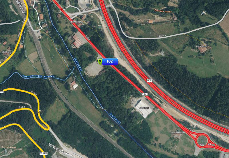 Un accidente entre un turismo y un camión corta la N-634 en Amorebieta